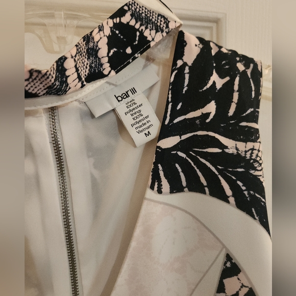 Going out BAR III Top - Picture 2 of 3